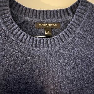 BANANA REPUBLIC CREWNECK SWEATER (L)